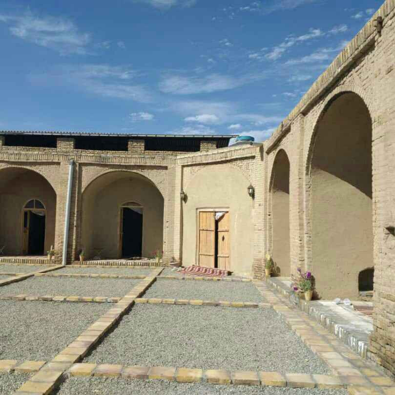 پشتیبانی آنلاین اقامتگاه بوم گردی تهمینه تربت حیدریه