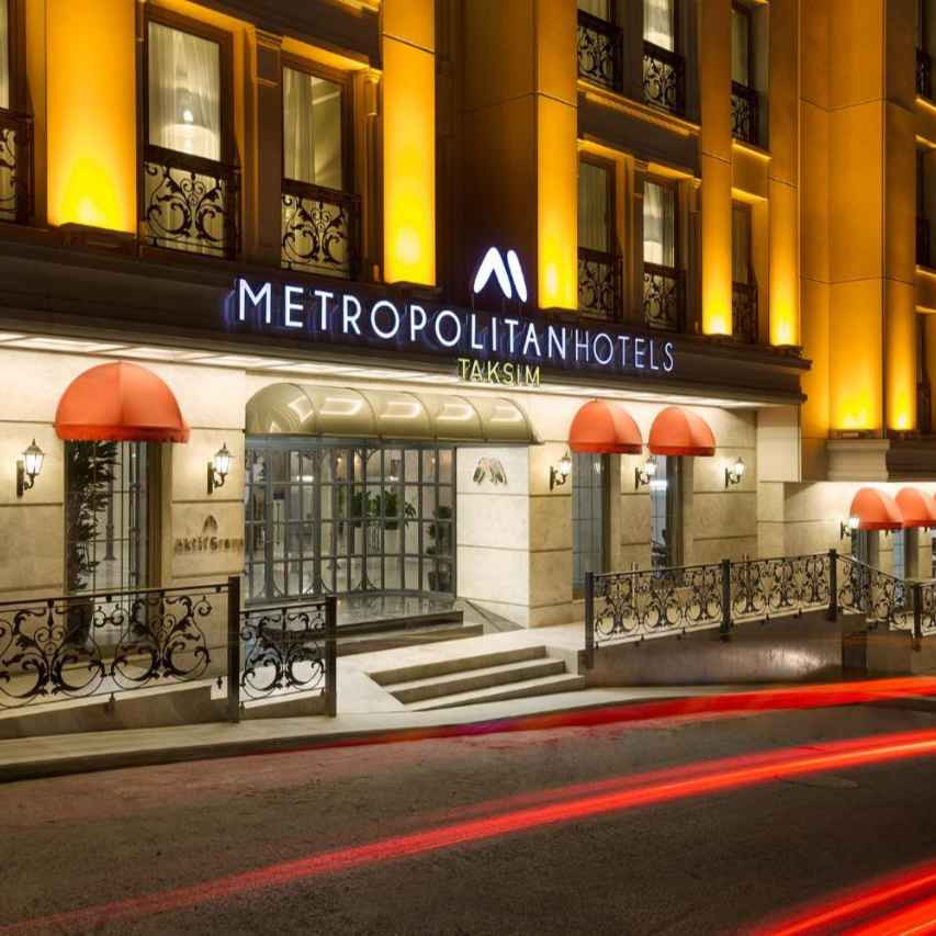 پشتیبانی آنلاین هتل متروپلیتن تکسیم استانبول
