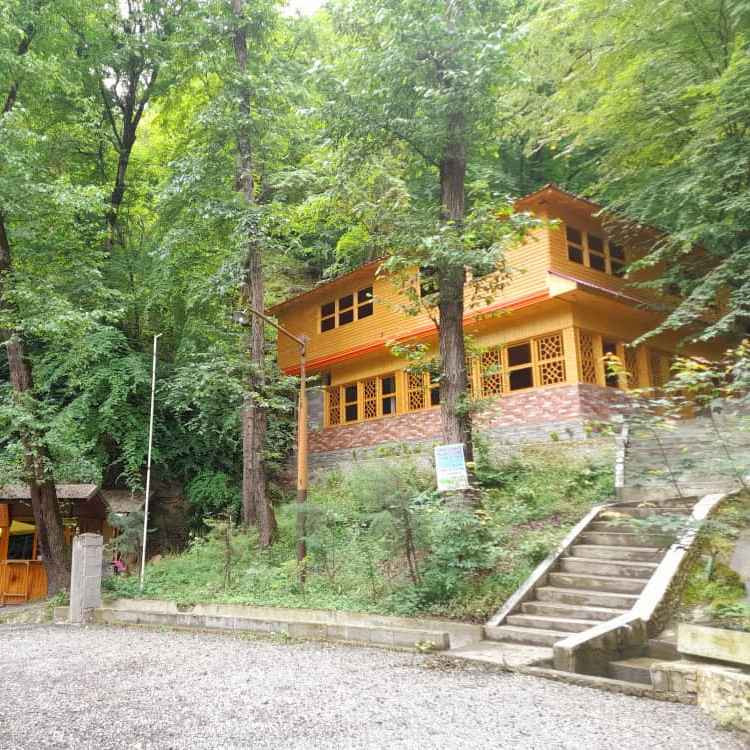 پشتیبانی آنلاین مجتمع اقامتی پارک جنگی نسوم آزادمهر