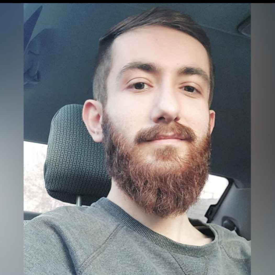 پیمان حسینی