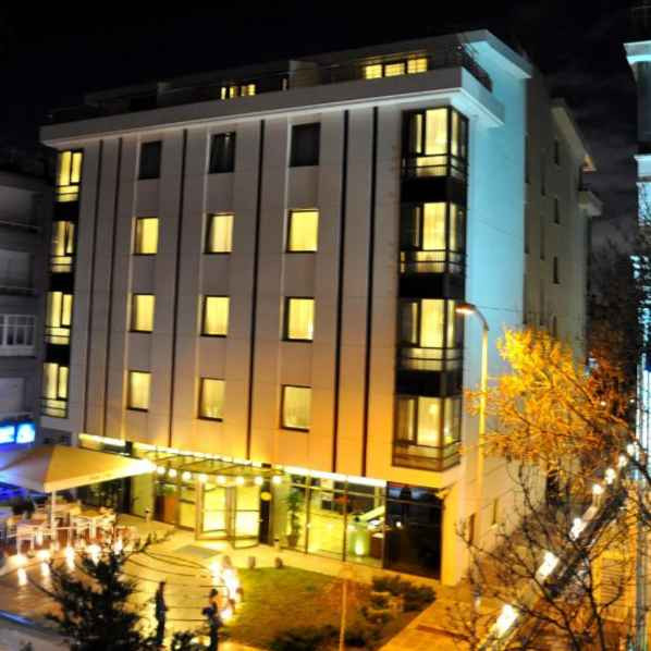 پشتیبانی آنلاین هتل نیزا پارک آنکارا