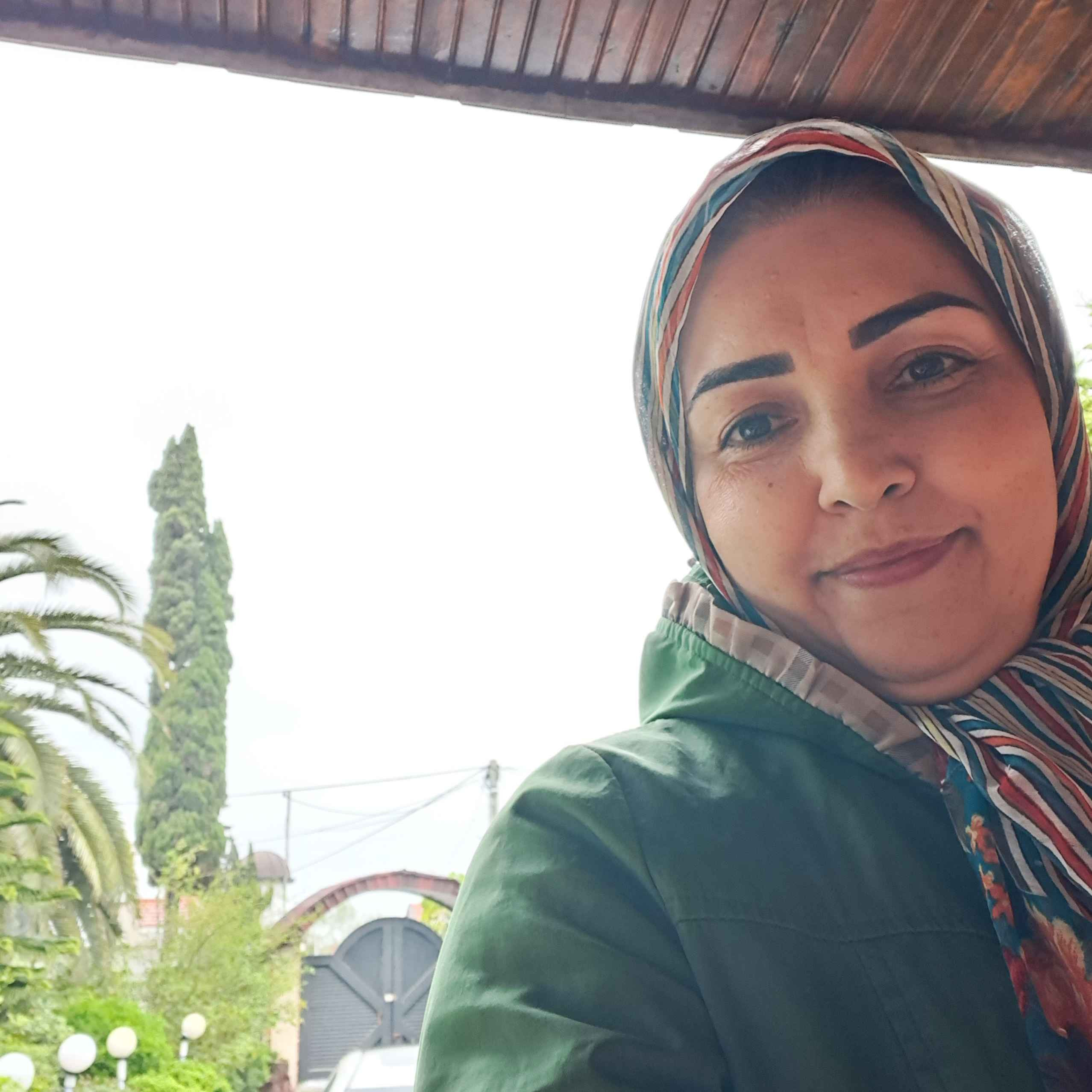 نسرین شعرباف