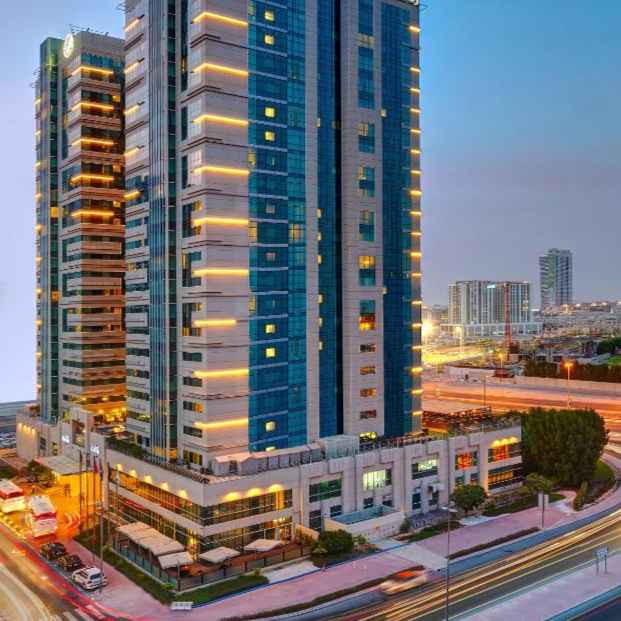 پشتیبانی آنلاین هتل مدیا روتانا دبی