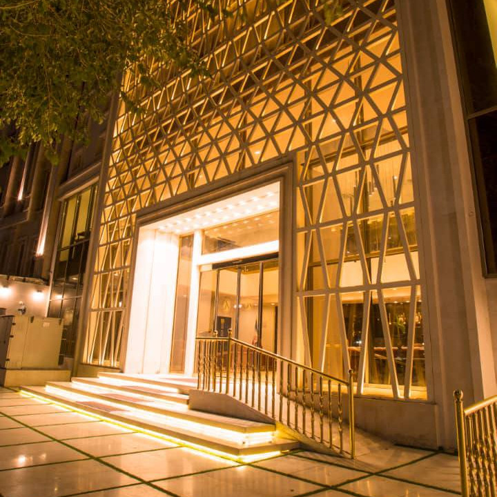 پشتیبانی آنلاین هتل آریو مشهد