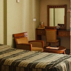 پشتیبانی آنلاین اقامتگاه بومگردی ناردون طبس